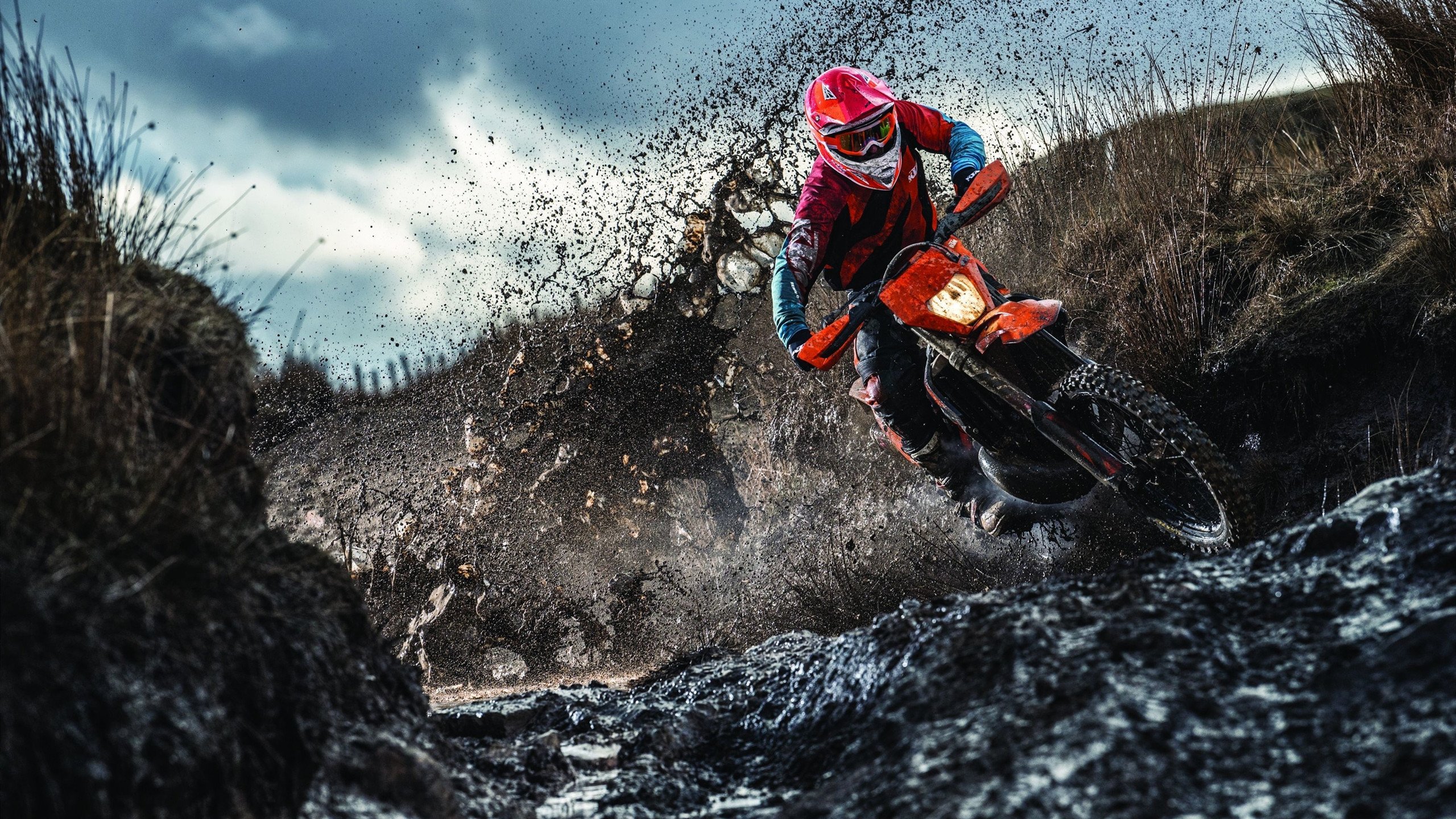 中场组织流畅，切尔西控球率全场最高，切尔西最强中场组合